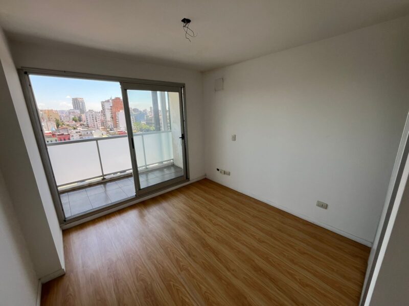 VENTA 2 AMBIENTES + TERRAZA EN SAN TELMO